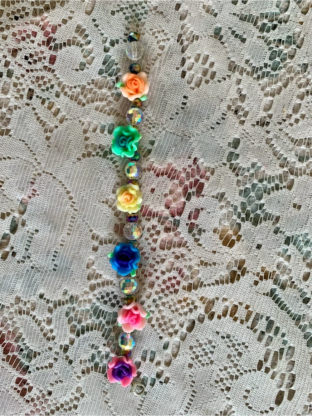 Flowery Bracelet Prism-Like Eye-Dazzling 96 Facet Beads Adds To Your Charisma!